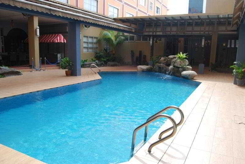Kuala Lumpur International Hotel Extérieur photo